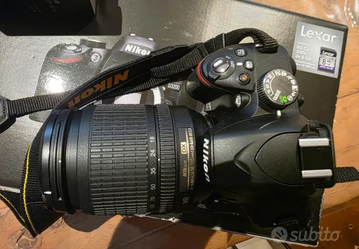 Nikon D3200 kit 18-105 VR: la recensione di questa reflex è qui. L'obiettivo è pronto per scattare.