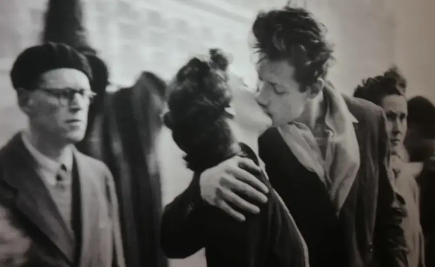 Doisneau oltre il bacio - Scopri la vera fotografia umanista