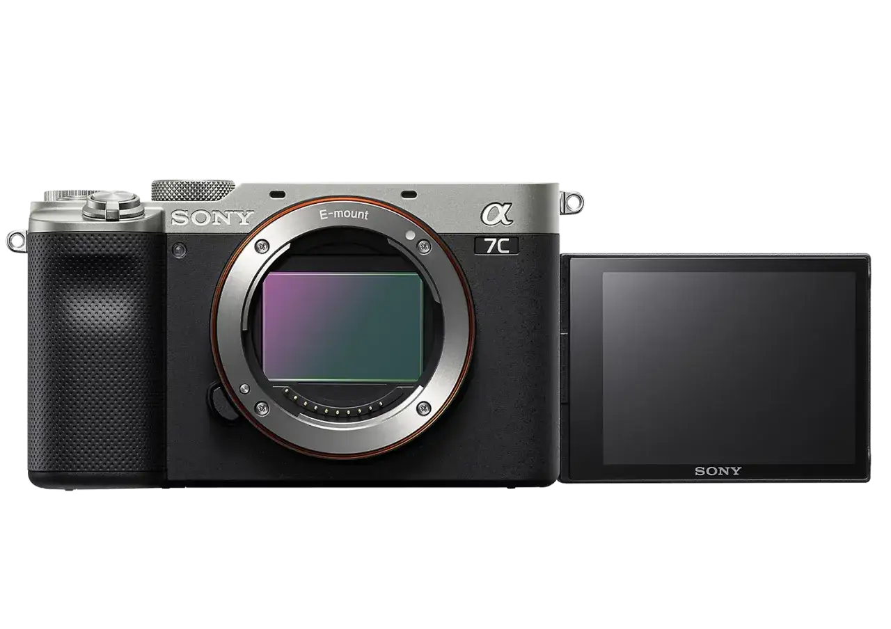 Sony Alpha 7C recensione: corpo compatto, sensore full-frame e schermo orientabile. Ideale per chi cerca qualità e portabilità.